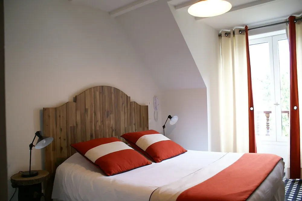 Hotel Mir سانت لاري سولون